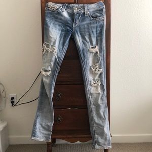 Women’s Rock Revival Jeans